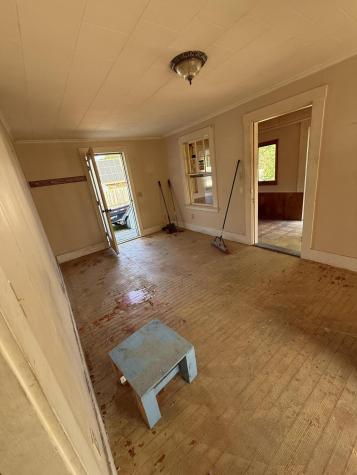 238 Main Rd, So Road S Hampden ME 04444