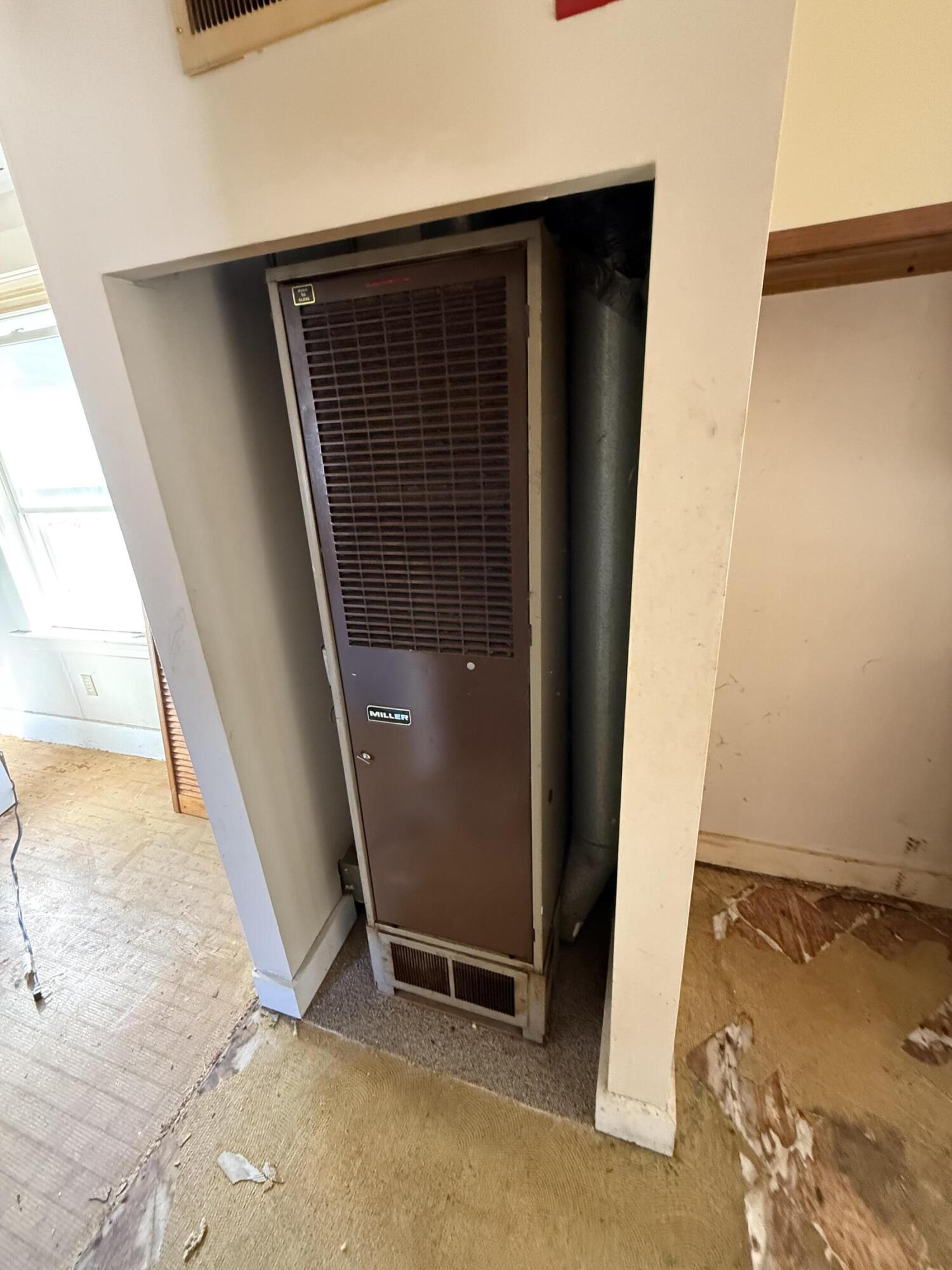 238 Main Rd, So Road S Hampden ME 04444