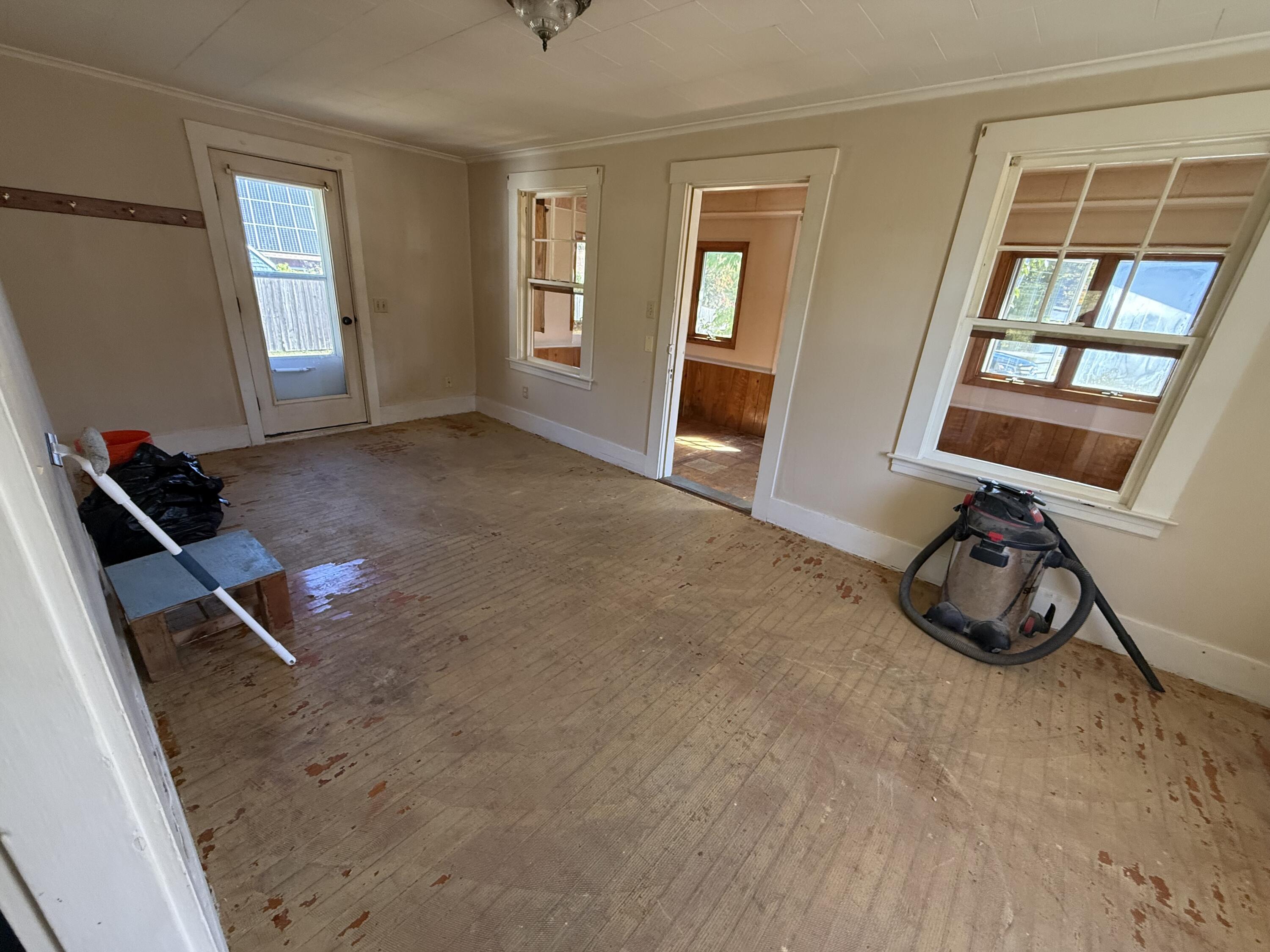 238 Main Rd, So Road S Hampden ME 04444