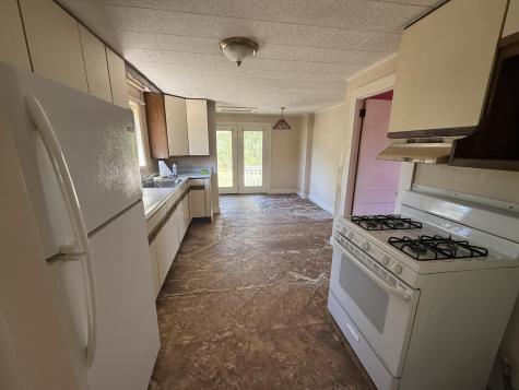 238 Main Rd, So Road S Hampden ME 04444