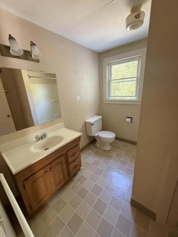 238 Main Rd, So Road S Hampden ME 04444