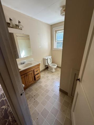 238 Main Rd, So Road S Hampden ME 04444