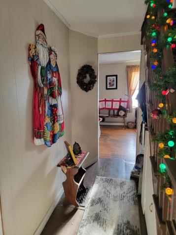 16 Downes Street Calais ME 04619