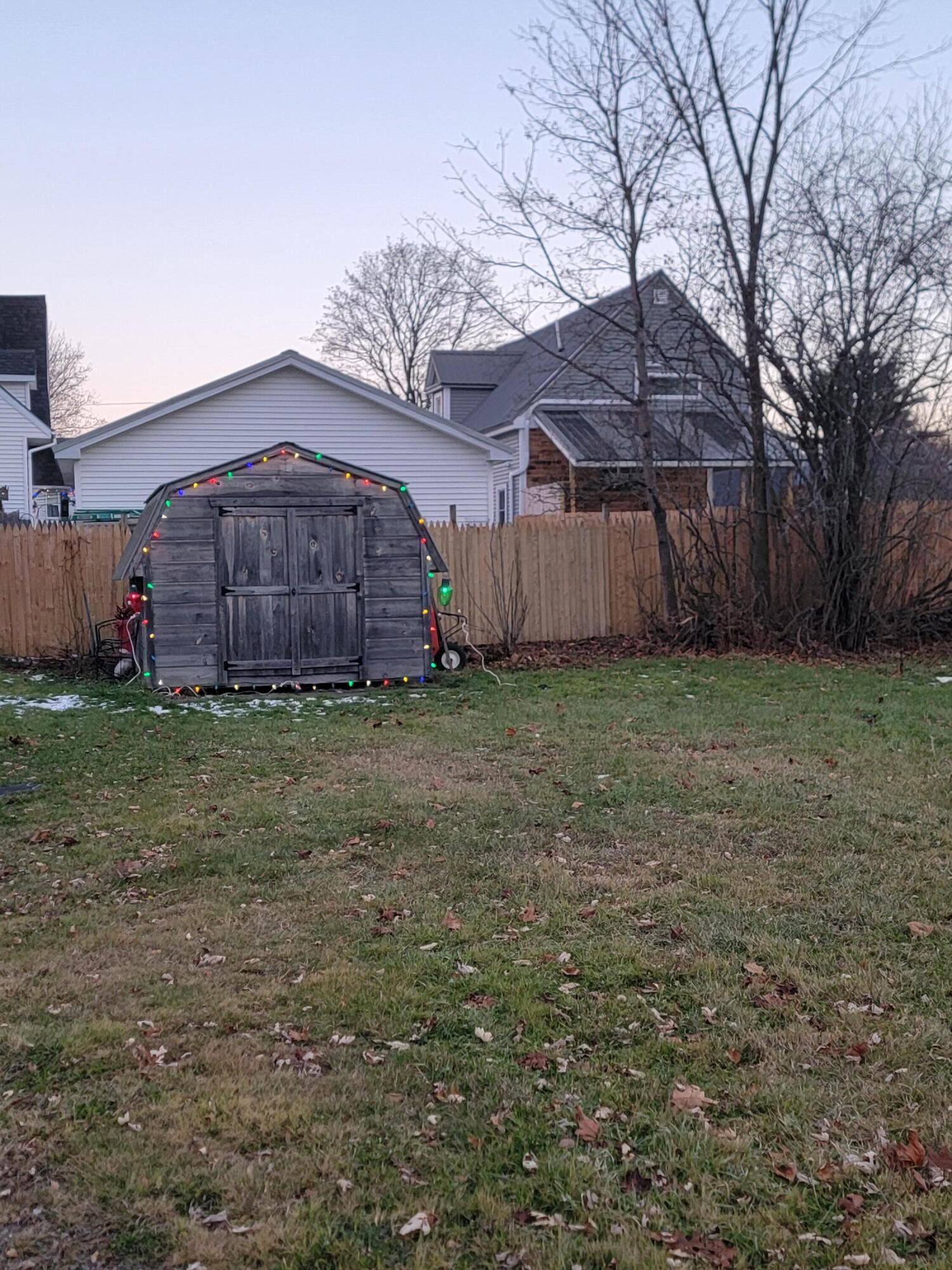 16 Downes Street Calais ME 04619