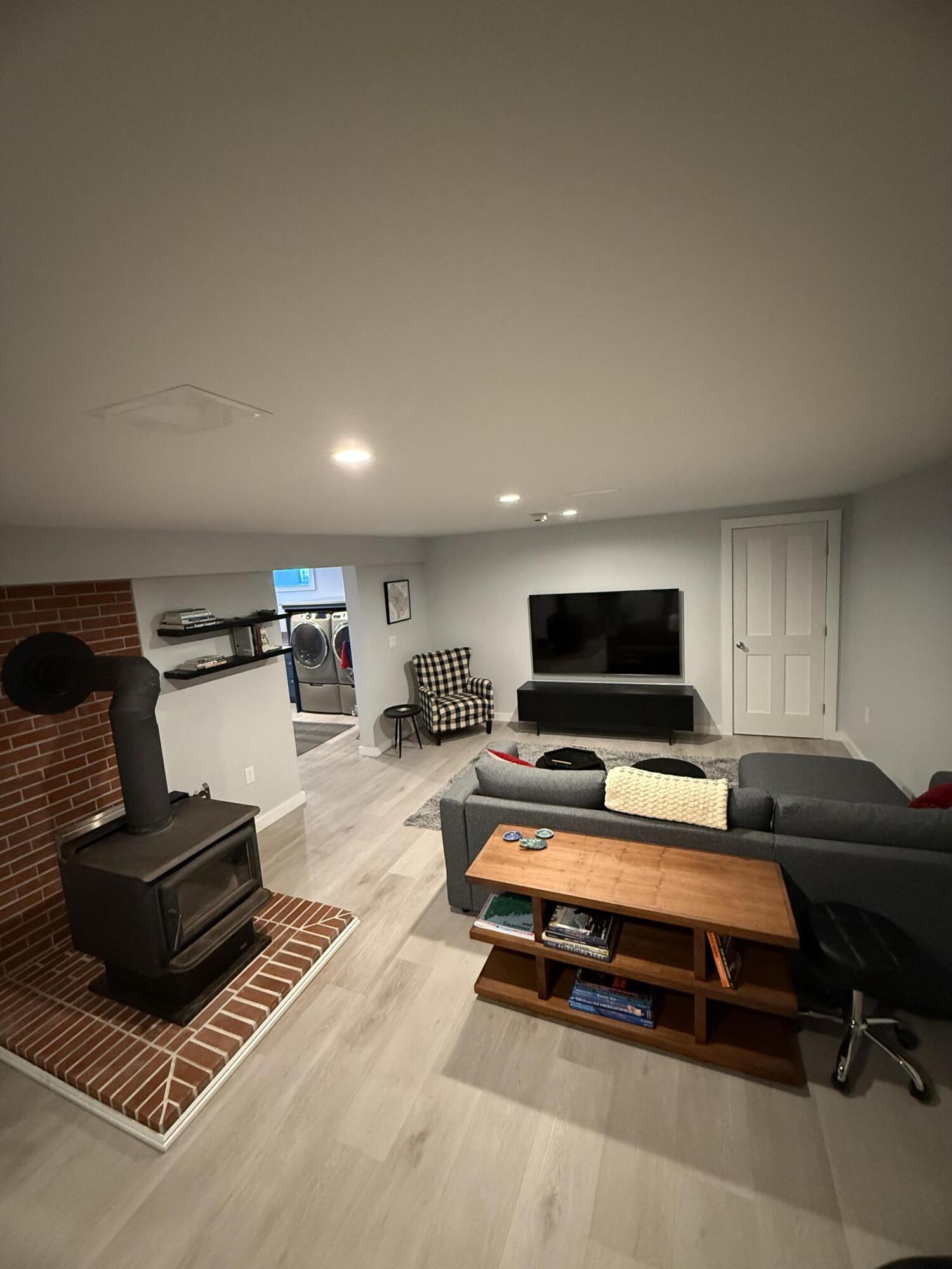 634 Pleasant Street Blue Hill ME 04614