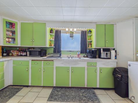 131 Commercial Street Hartland ME 04943