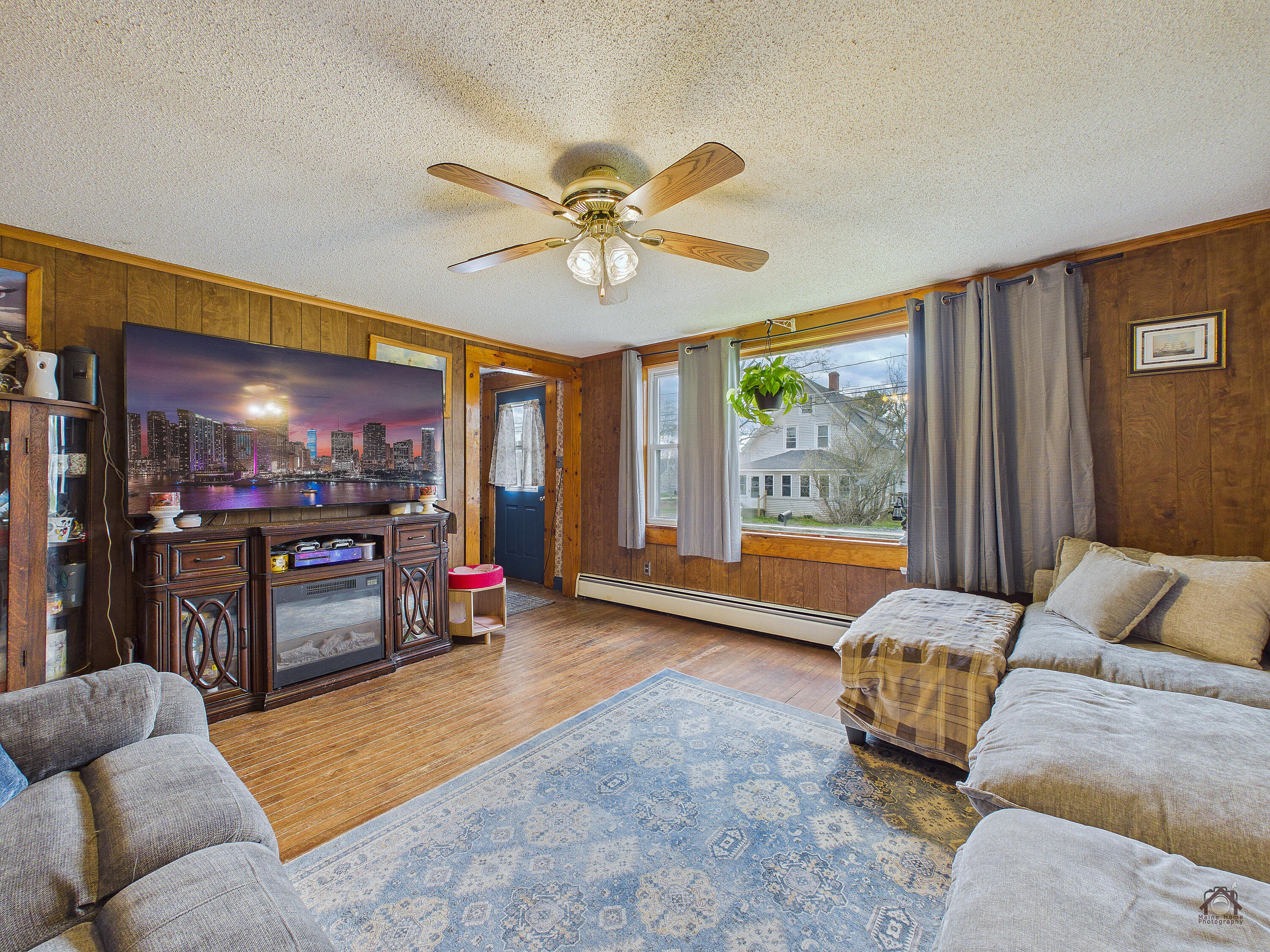 131 Commercial Street Hartland ME 04943
