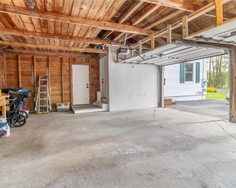 30 Westwood Drive Orono ME 04473