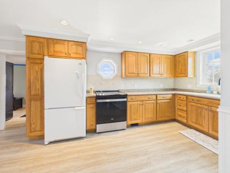 246 Main Street Van Buren ME 04785