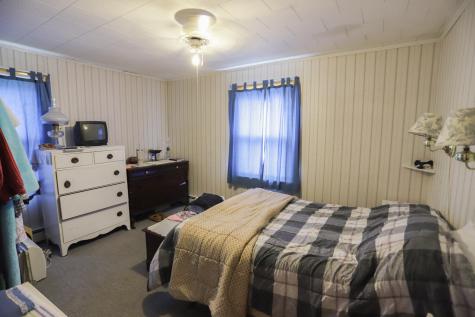 31 Spring Street East Millinocket ME 04430