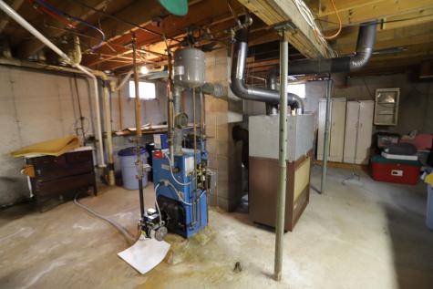 31 Spring Street East Millinocket ME 04430