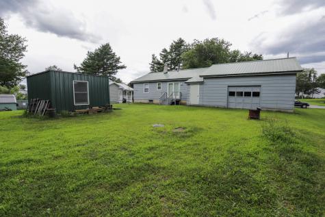 31 Spring Street East Millinocket ME 04430