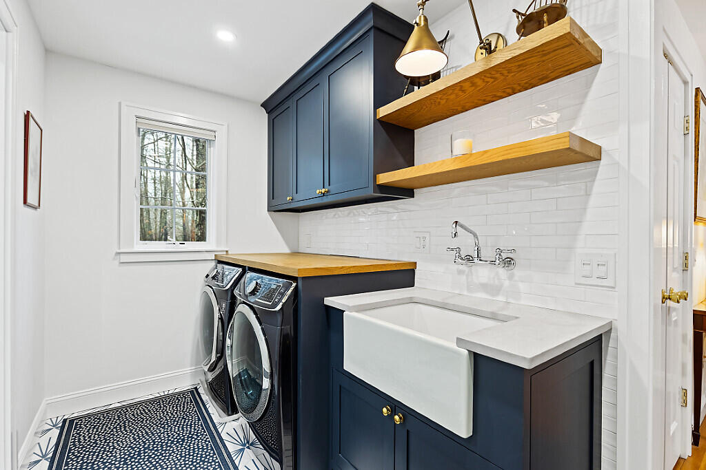 44 Island View Lane Brunswick ME 04011