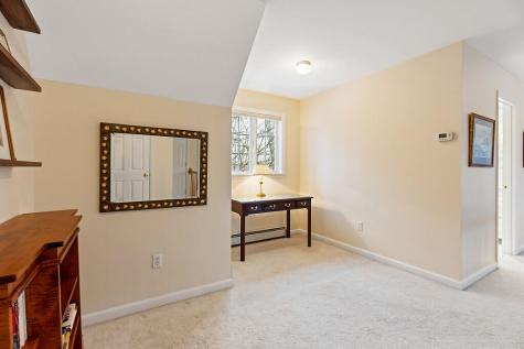 44 Island View Lane Brunswick ME 04011
