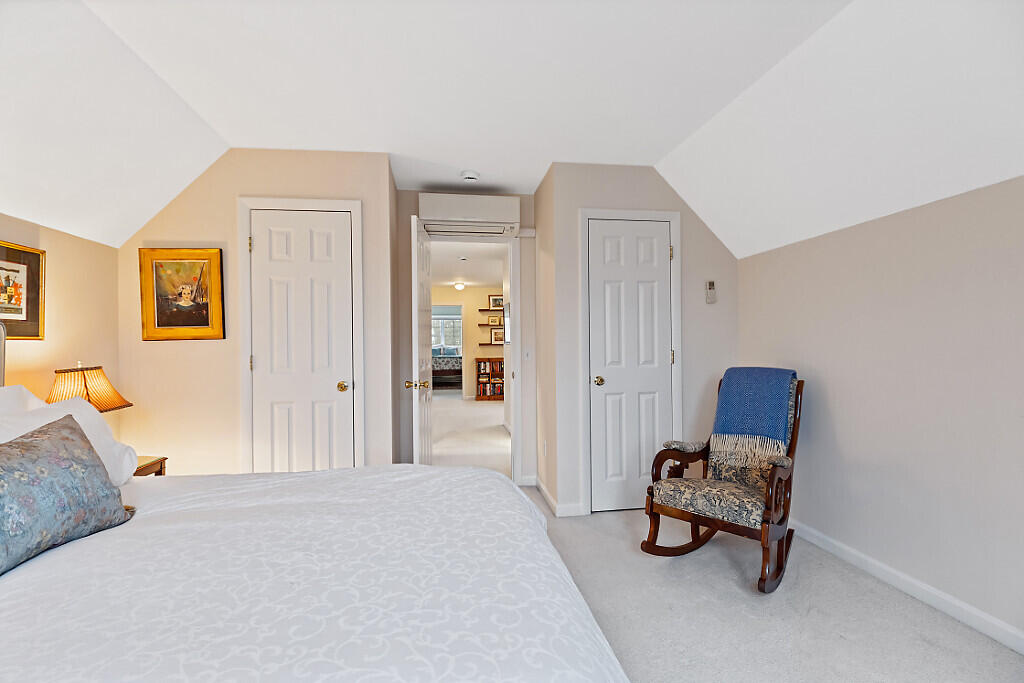 44 Island View Lane Brunswick ME 04011