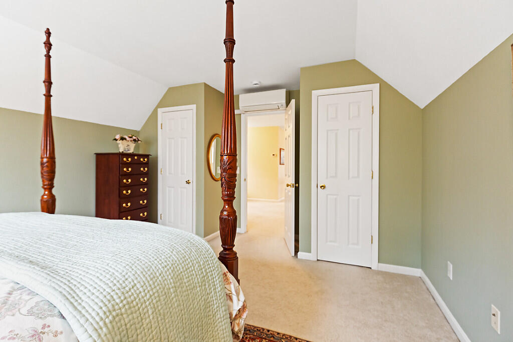 44 Island View Lane Brunswick ME 04011