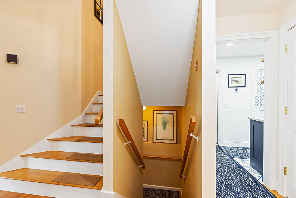 44 Island View Lane Brunswick ME 04011