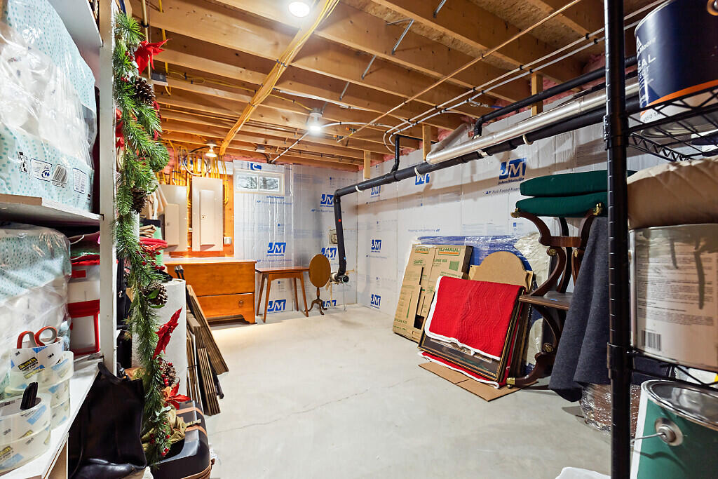 44 Island View Lane Brunswick ME 04011