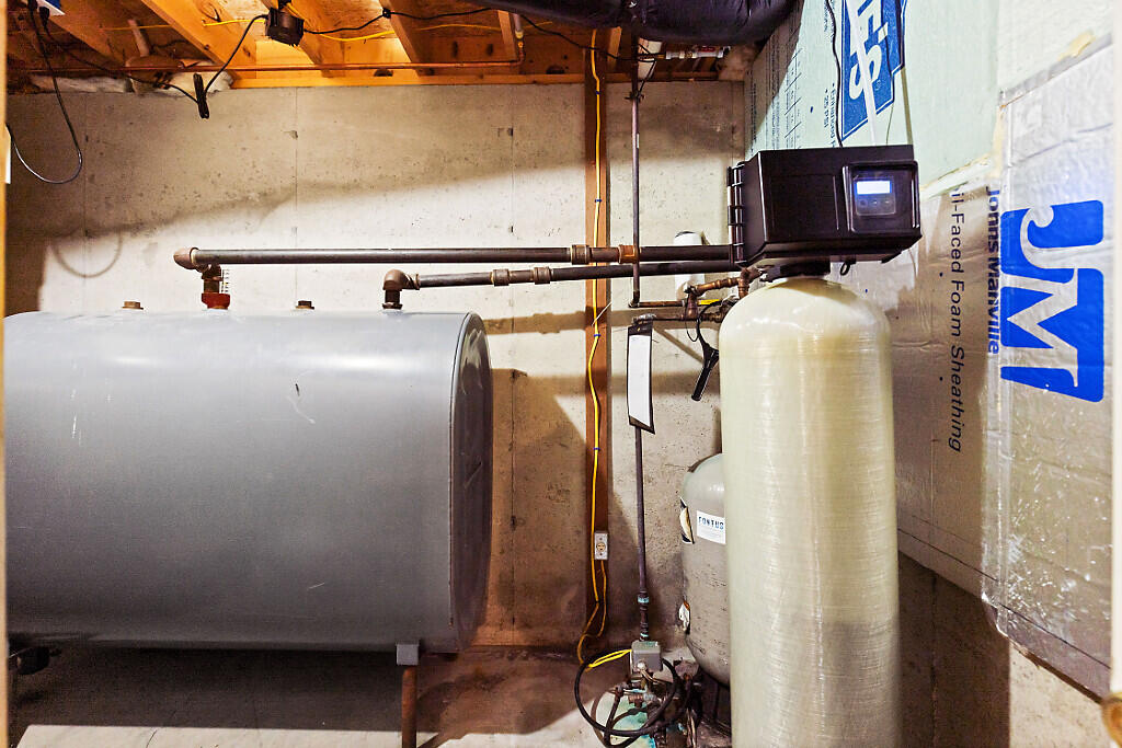 44 Island View Lane Brunswick ME 04011