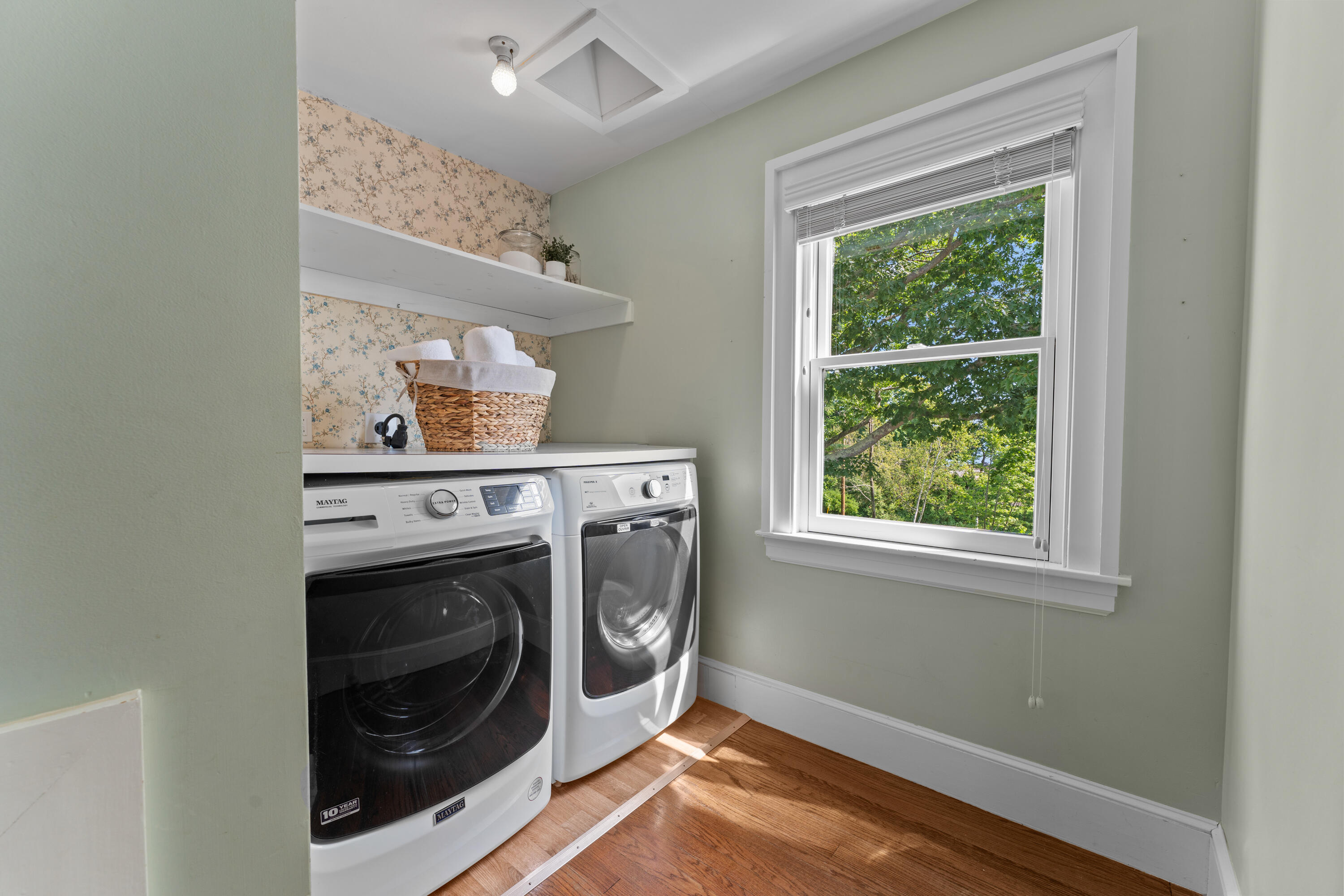 3 Roberts Lane Cape Elizabeth ME 04107