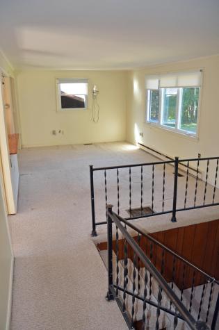 46 Rock-o-dundee Drive Oxford ME 04270