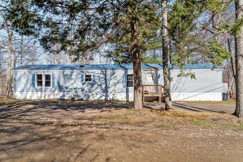 60 Amy Circle Dresden ME 04342