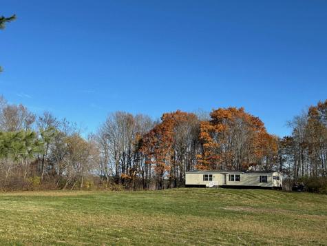 734 Main Street Clinton ME 04927