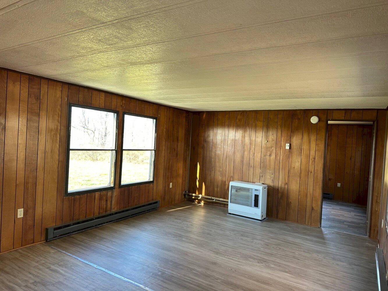 734 Main Street Clinton ME 04927