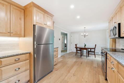 6 Acacia Road Kennebunkport ME 04046