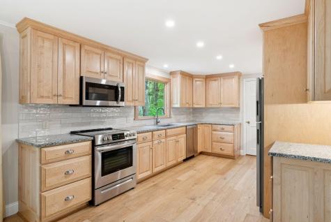 6 Acacia Road Kennebunkport ME 04046