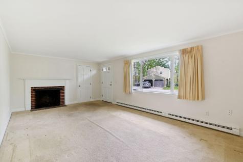 6 Acacia Road Kennebunkport ME 04046