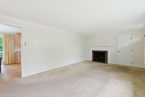 6 Acacia Road Kennebunkport ME 04046