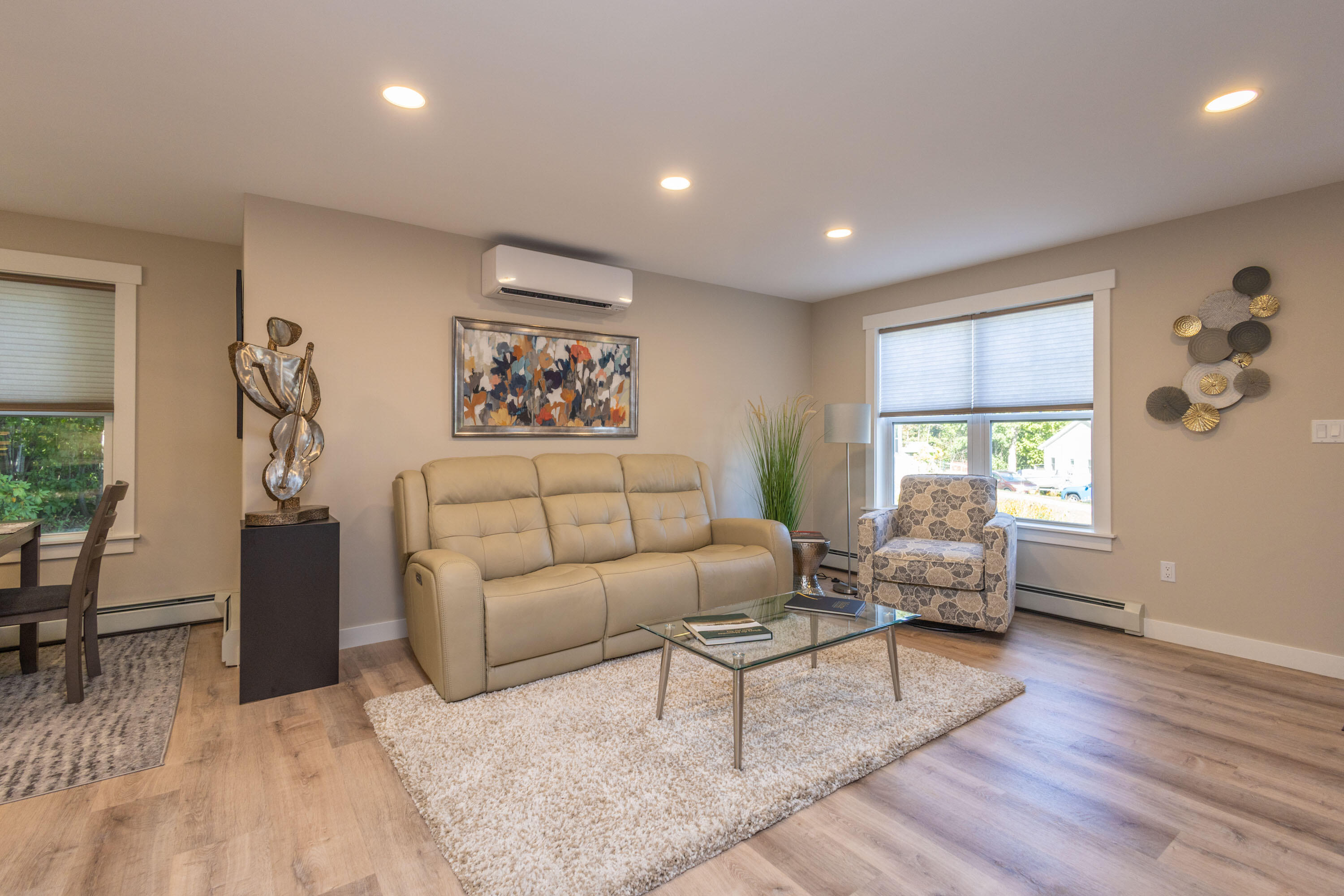 10 Glenfield Circle Camden ME 04843