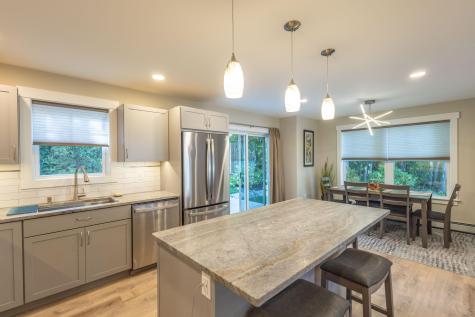 10 Glenfield Circle Camden ME 04843