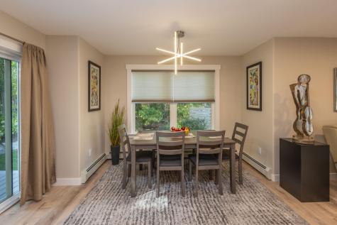 10 Glenfield Circle Camden ME 04843