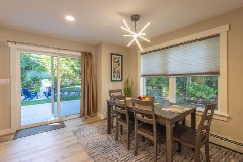 10 Glenfield Circle Camden ME 04843