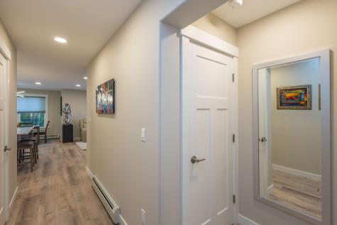 10 Glenfield Circle Camden ME 04843