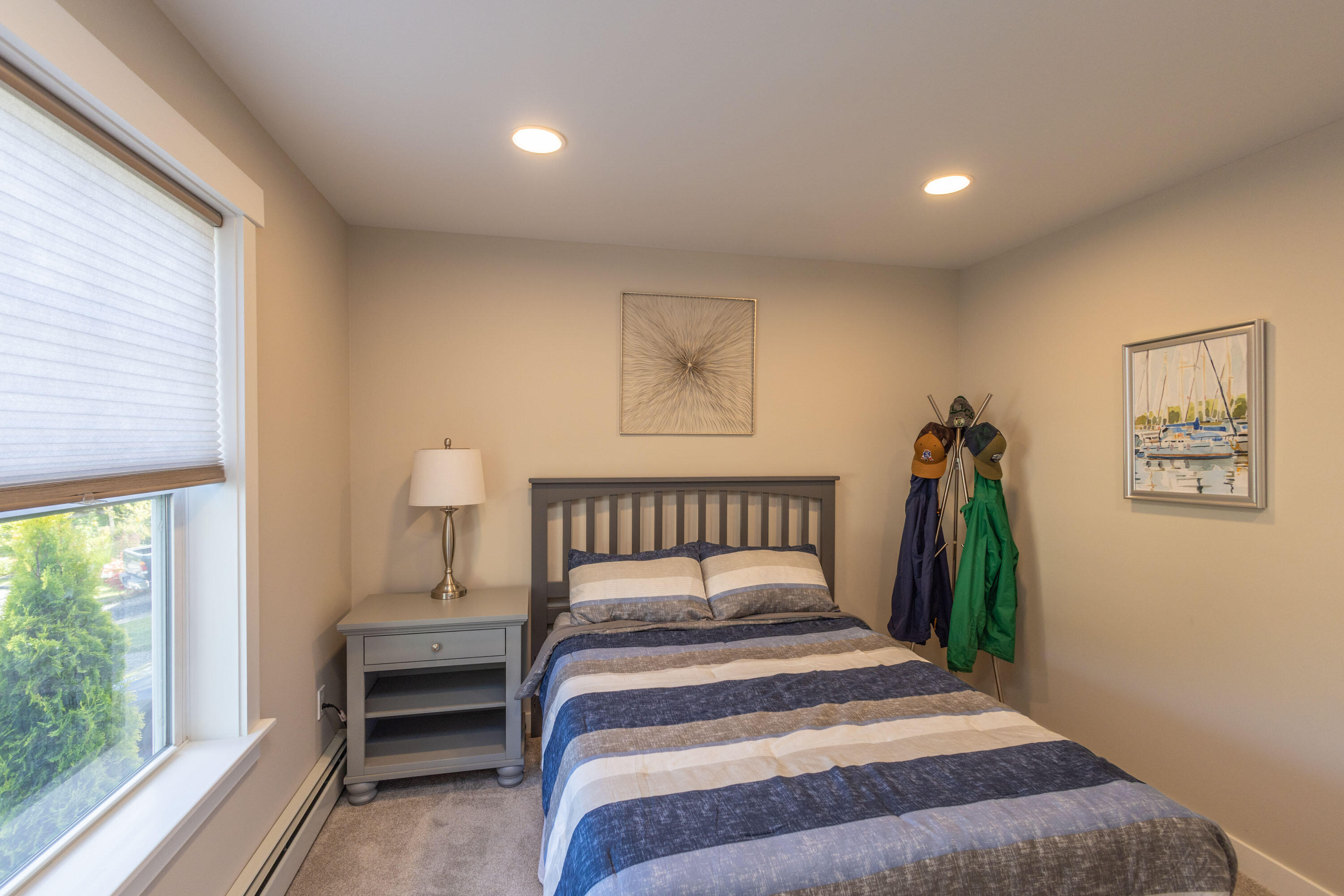 10 Glenfield Circle Camden ME 04843