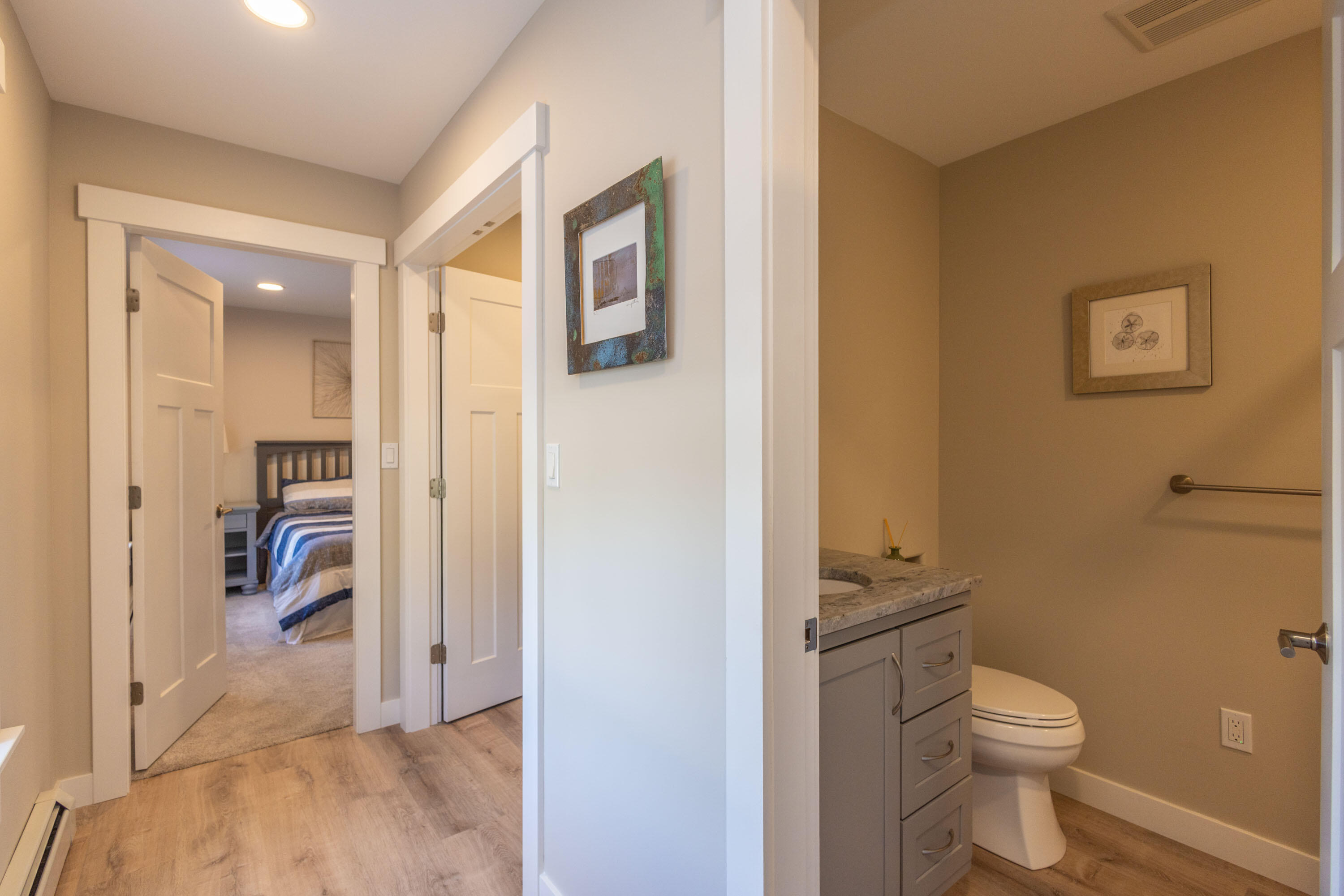 10 Glenfield Circle Camden ME 04843