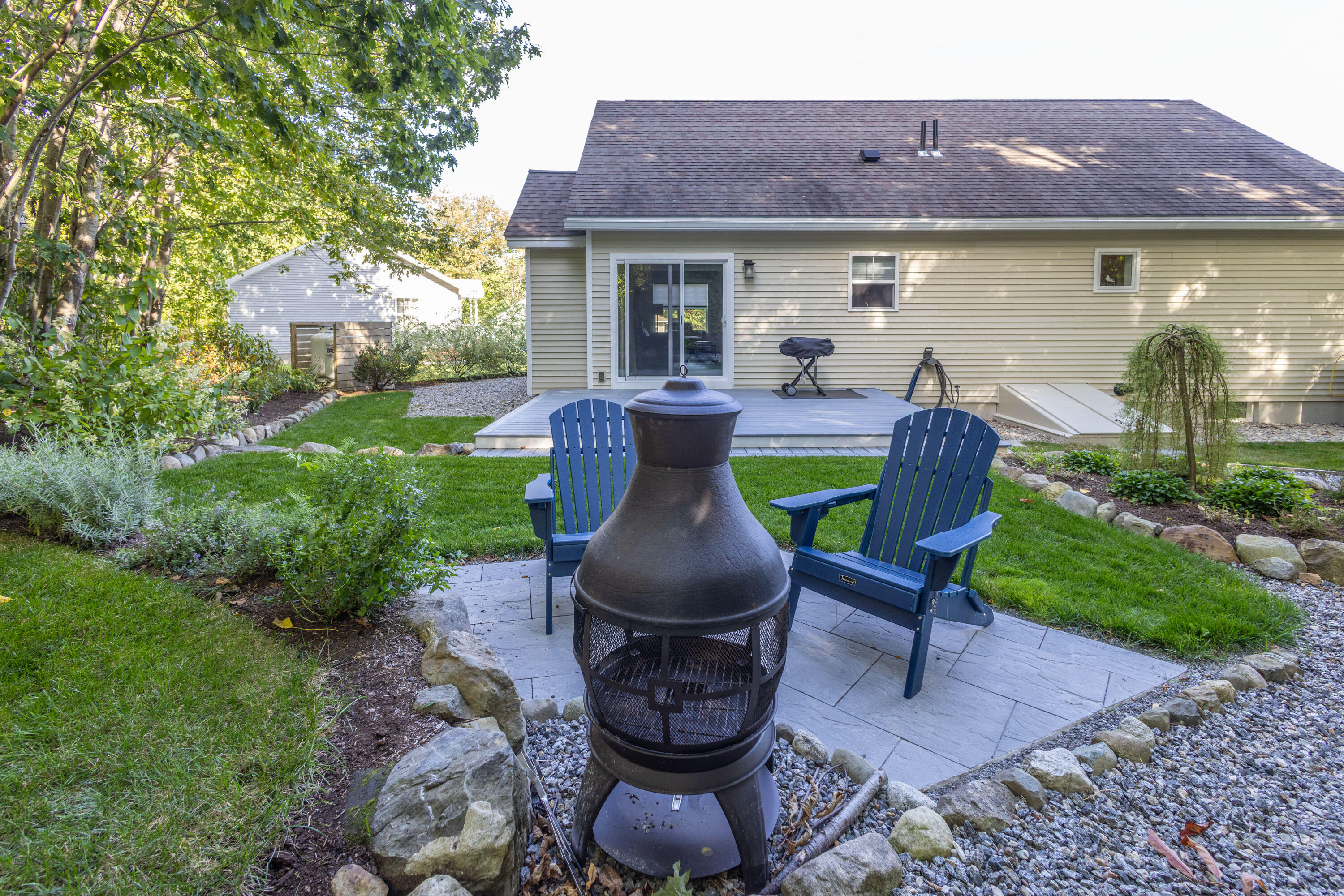 10 Glenfield Circle Camden ME 04843