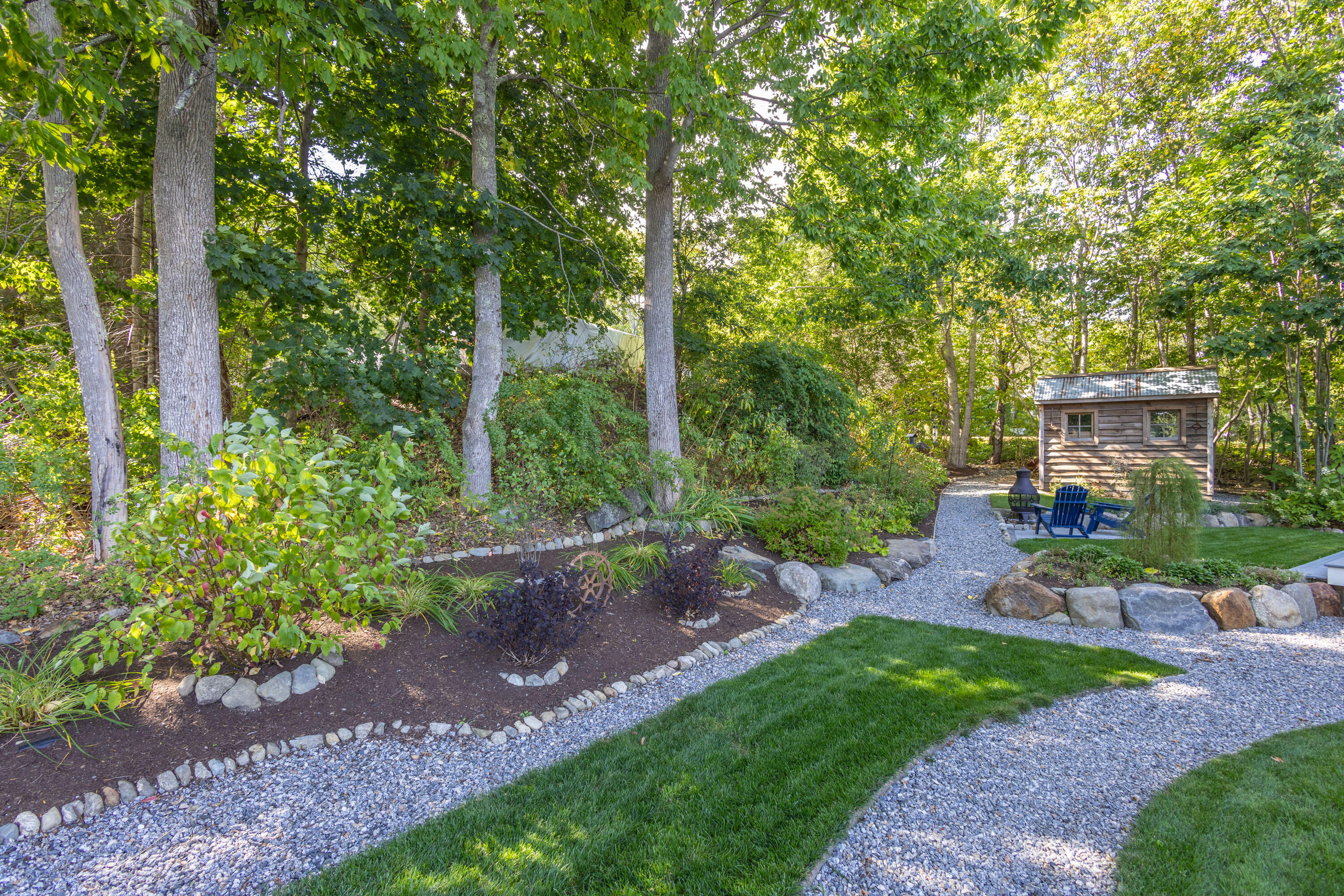 10 Glenfield Circle Camden ME 04843