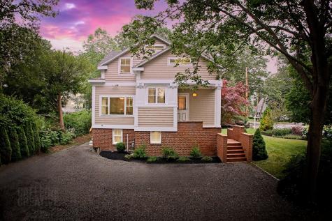 920 Shore Road Cape Elizabeth ME 04107