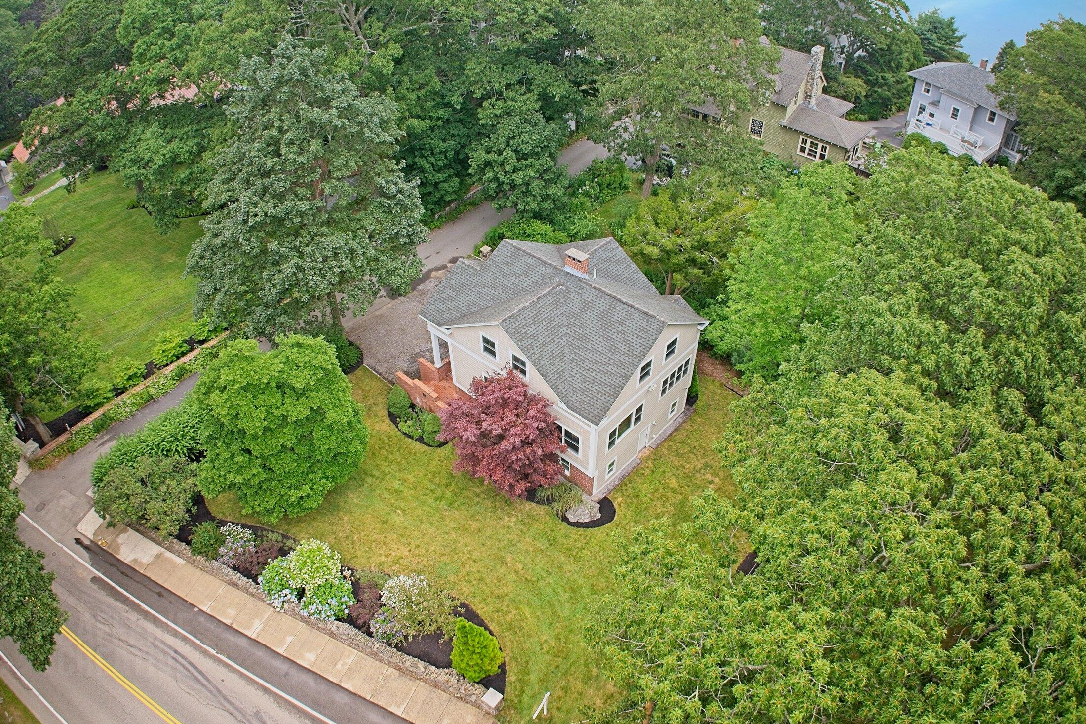 920 Shore Road Cape Elizabeth ME 04107