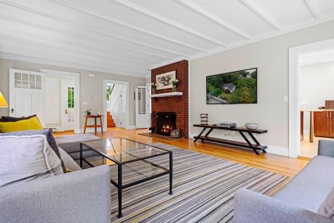 920 Shore Road Cape Elizabeth ME 04107