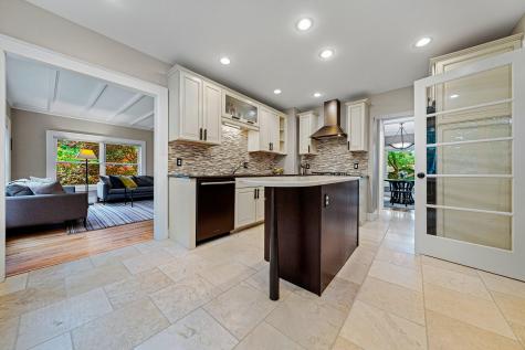 920 Shore Road Cape Elizabeth ME 04107