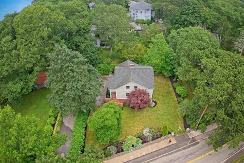 920 Shore Road Cape Elizabeth ME 04107