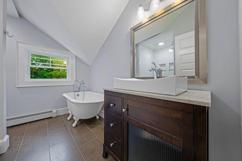 920 Shore Road Cape Elizabeth ME 04107