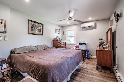 34 County Road Gorham ME 04038