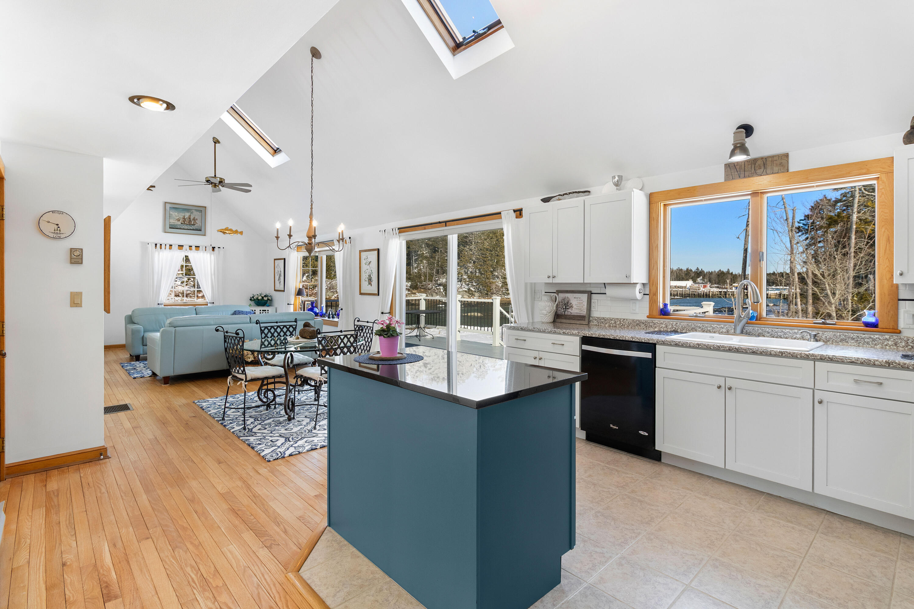 156 Scraggle Point Road Saint George ME 04860