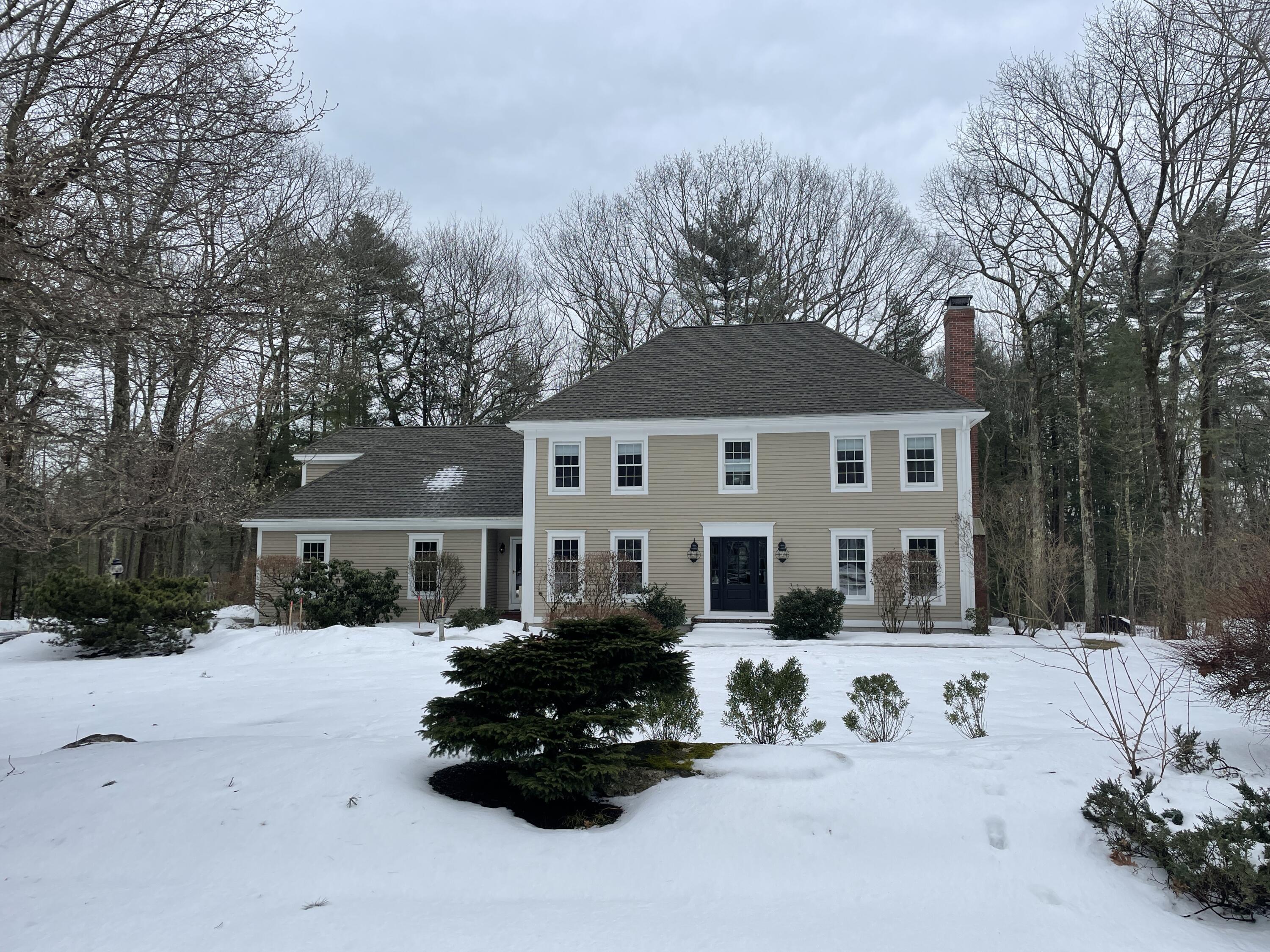 16 Mitchellwood Drive Falmouth ME 04105